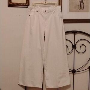 GAP Super Baggy Jeans Off White Size 32 NWT